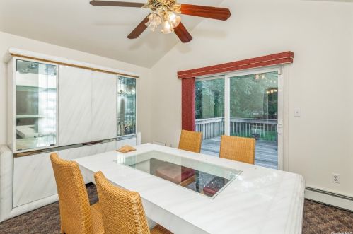 150 Woodland Ave, Central Islip, NY 11722-3426