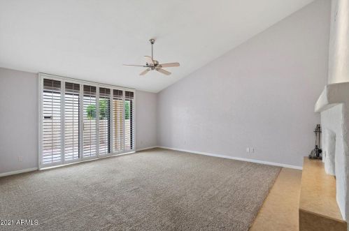 5105 78th St, Scottsdale, AZ 85250-7242