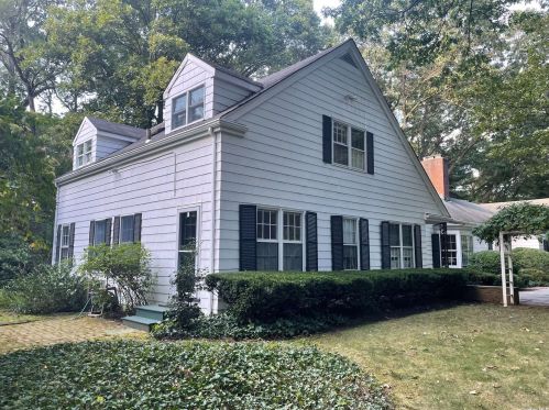 147 Piping Rock Rd, Matinecock, NY 11560-2508