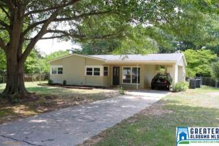 2109 Larchmont Cir, Birmingham, AL 35216-5172