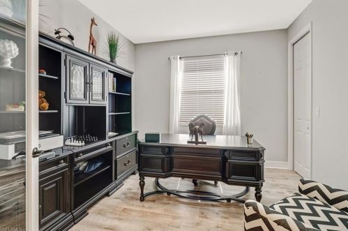 2982 Aviamar Cir, Naples FL  34114-9564 exterior