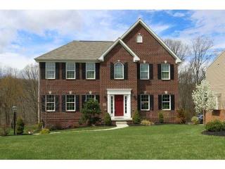 6043 Independence Dr, Jefferson Hills, PA 15025-3467