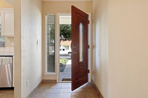 5204 Dolcetto Way, Salida CA  95368-9508 exterior