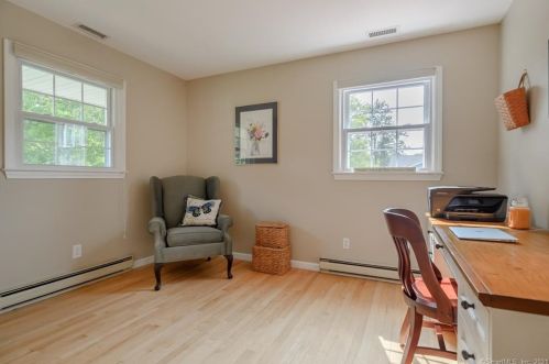 12 Birch Rd, Danbury CT  06811-3456 exterior