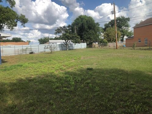 4416 Hedge Dr, Lakeland, FL 33812-4351