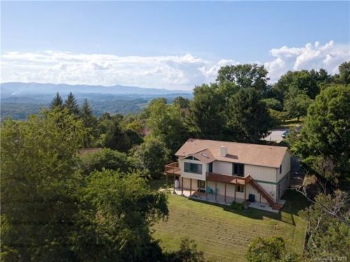 30 Audubon Dr, Asheville, NC 28804-1202