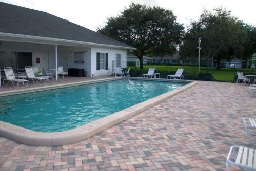10101 44th Dr, Boynton Beach, FL 33436-4240