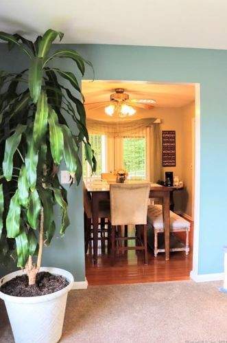 165 Juniper Ridge Dr, Waterbury CT  06708-1934 exterior