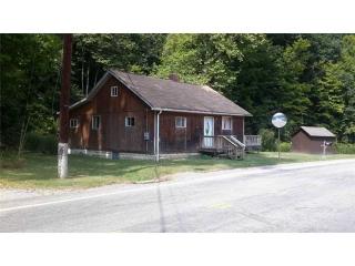 2862 Douglas Run Rd, Elizabeth, PA 15037-9248