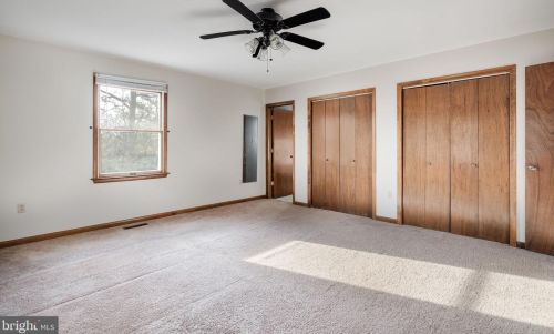 468 Hillcrest Rd, Edinburg VA  22824-2923 exterior