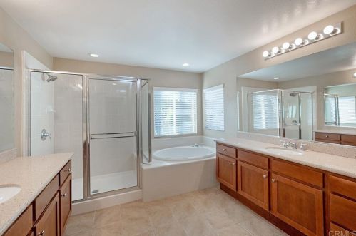 1694 Crossroads St, Chula Vista CA 91915-2431 exterior