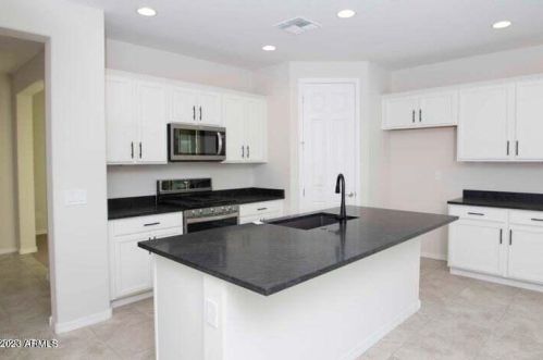 25342 228th St, Queen Creek, AZ 85142