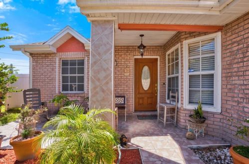 171 Hidden Springs Cir, Kissimmee, FL 34743-6120