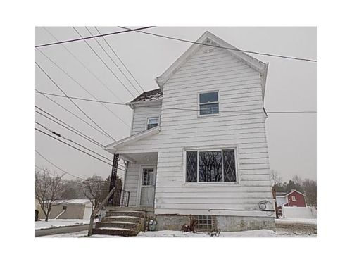 218 Cambria Ave, Avonmore, PA 15618-9758