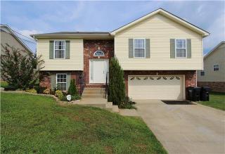 3427 Queensbury Rd, Clarksville, TN 37042-8152