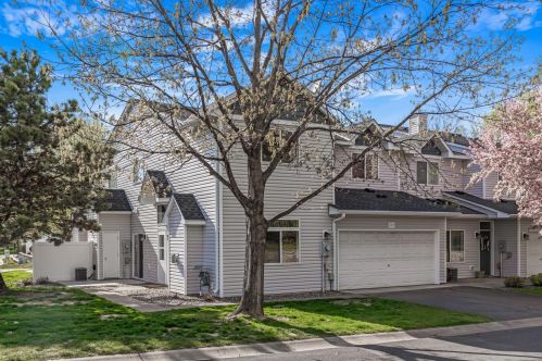 10904 Tamarack St, Minneapolis, MN 55433-6543