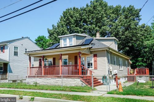 1396 Crown Point Rd, West Deptford, NJ 08093-1707