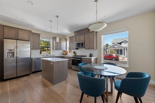 3516 Parker Hill Ct, Santa Rosa CA  95404-1512 exterior