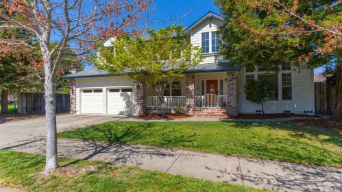 4703 Stonehedge Dr, Santa Rosa, CA 95405-7414
