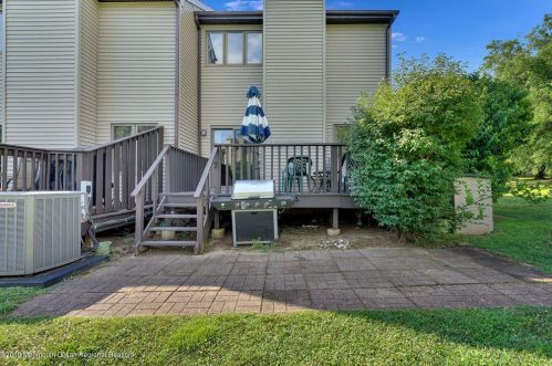 58 Malibu Ct, Old Bridge NJ  08857-3053 exterior