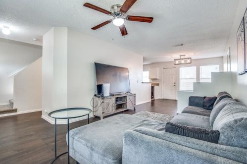 7558 Buford Dr, Dallas TX  75241-5408 exterior