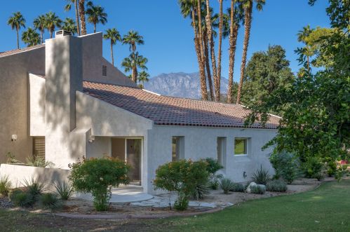35054 Mission Hills Dr, Rancho Mirage CA  92270-1323 exterior