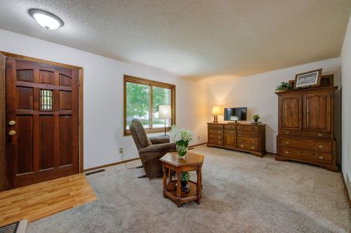 306 Willow Dr, Otsego, MN 55376-9772