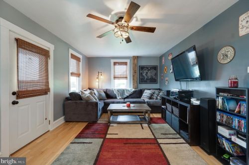 2149 Old Lancaster Pike, Swartzville PA  17569-9139 exterior