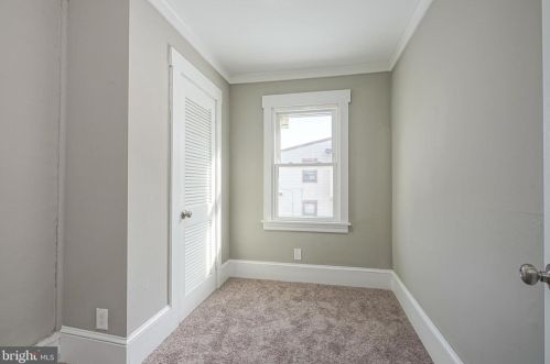 124 Sussex St, Gloucester NJ  08030-1449 exterior