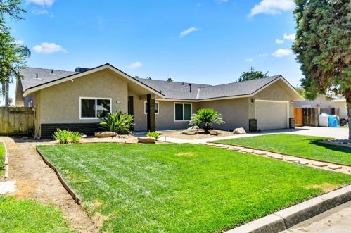 2428 3rd St, Madera CA  93637-4254 exterior