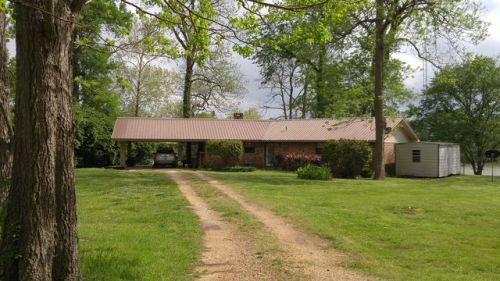 4115 Parhams Rd, Jonesville, LA 71343-4751
