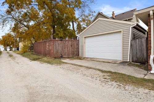 4038 7th Ave, Kenosha WI  53140-5532 exterior