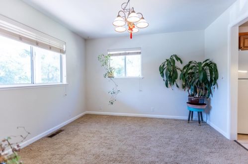 17155 Oscar Dr, Grass Valley CA  95949-7220 exterior