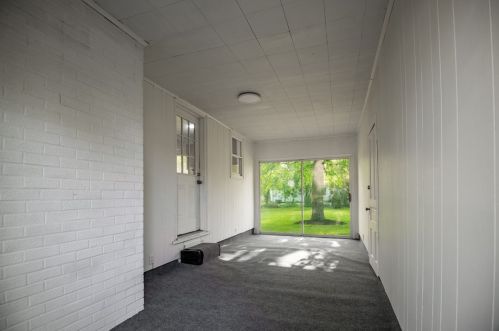 856 Buhl Farm Dr, Hermitage PA  16148-1556 exterior