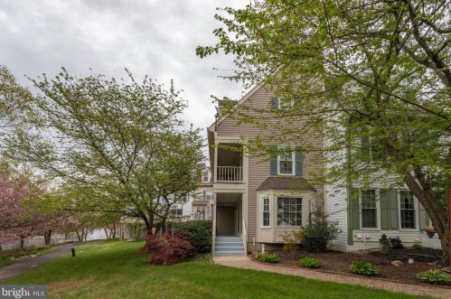 12825 Mill Brook Ct, Woodbridge, VA 22192-2922