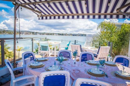 3845 Bayside Ln, San Diego CA 92109-7231 exterior