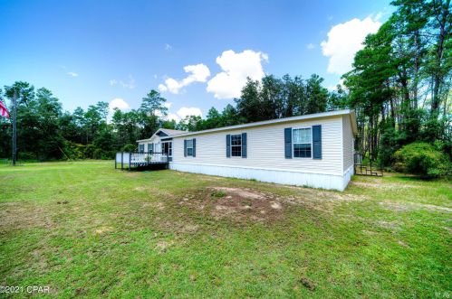 3140 Shadow Trl, Sunny Hills FL  32428-8414 exterior