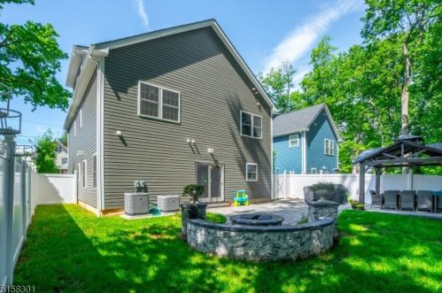 126 New St, Cranford NJ  07016-2647 exterior