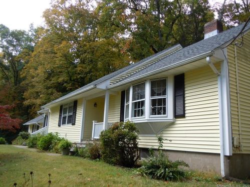 243 Clay St, Litchfield, CT 06787-1414
