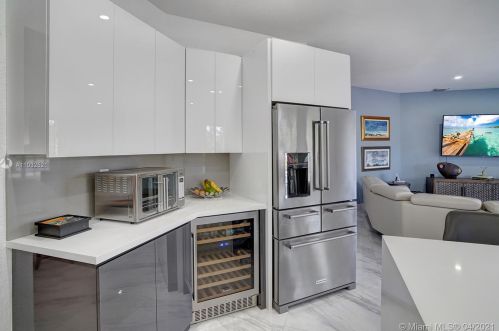 1885 139 Ter, Hollywood FL  33028-2837 exterior