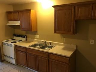 329 73rd Dr, Kansas City KS  66111-2562 exterior