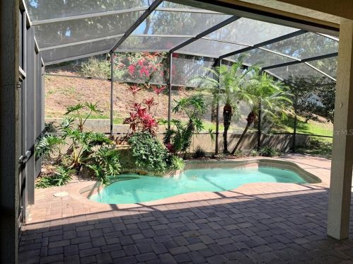 7925 Canyon Lake Cir, Orlando FL  32835-8206 exterior