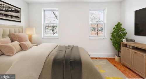 738 Medina St, Philadelphia PA  19147-5727 exterior