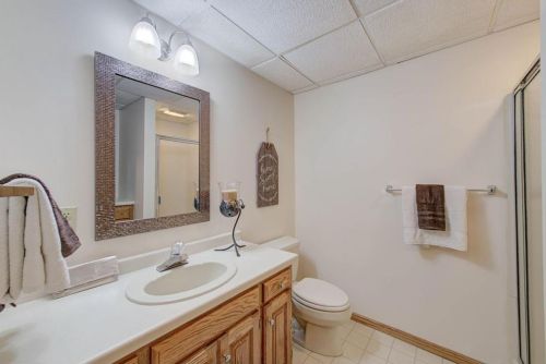 1710 Laurel Ave, Hudson WI  54016-2000 exterior