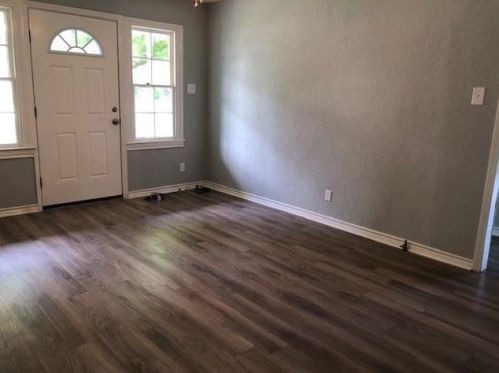 17 17th Ave, Texas City, TX 77590-6242