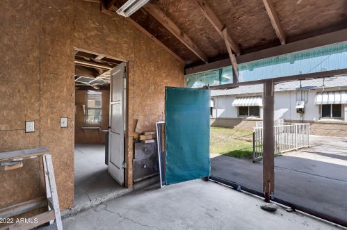 2930 17 Ave, Phoenix AZ exterior