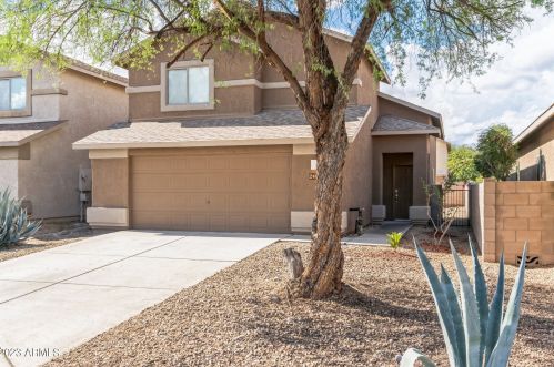 2409 Chris Oliver Way, Tucson AZ  85705-4949 exterior