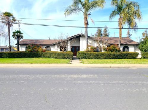20288 1st St, Hilmar, CA 95324-9356