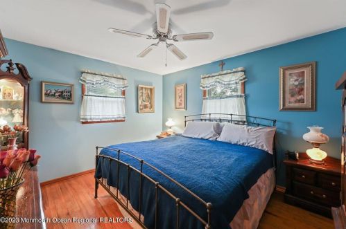 299 Texas Dr, Bricktown NJ 08723-6029 exterior