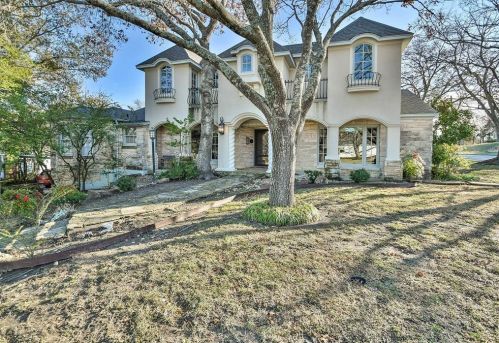 609 Lee Ave, Weatherford, TX 76086-4119